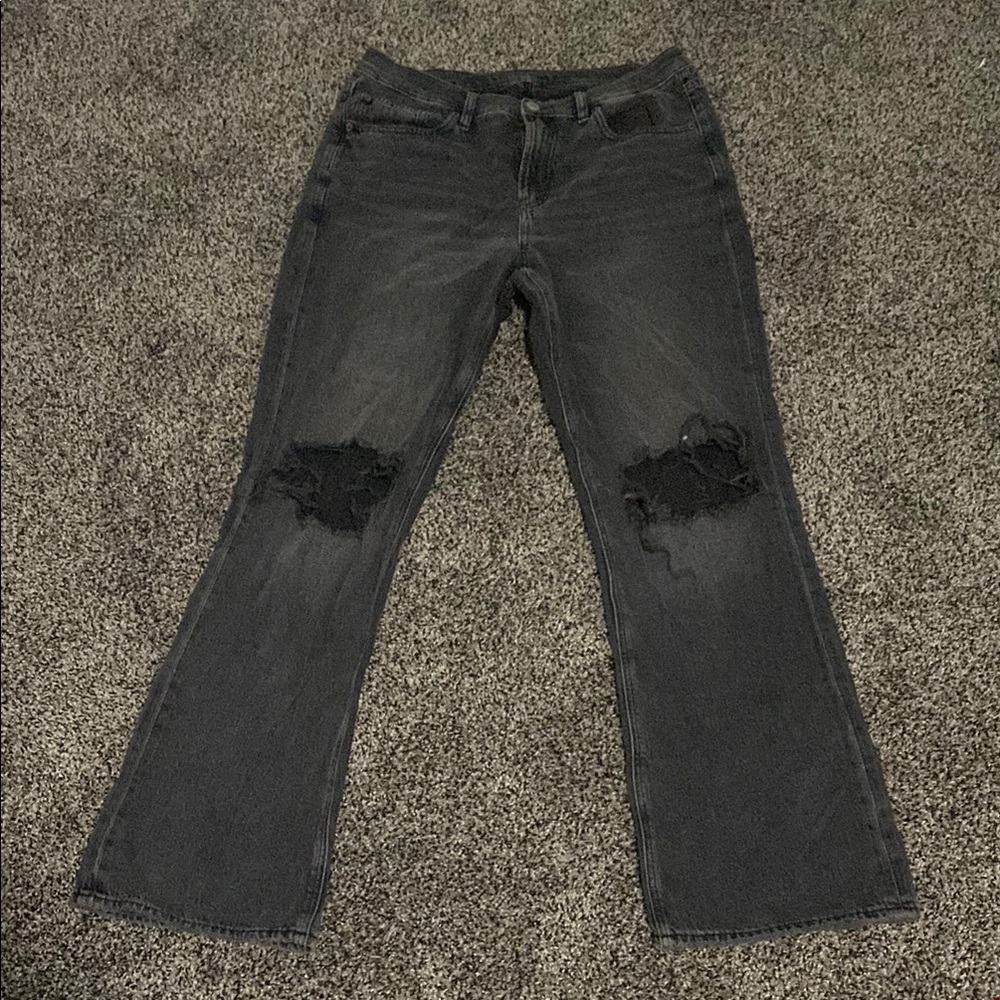 Women's Black Distressed Jeans
